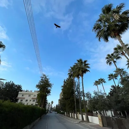 דירה Girnenin Kalbinde Tatil קיירניה